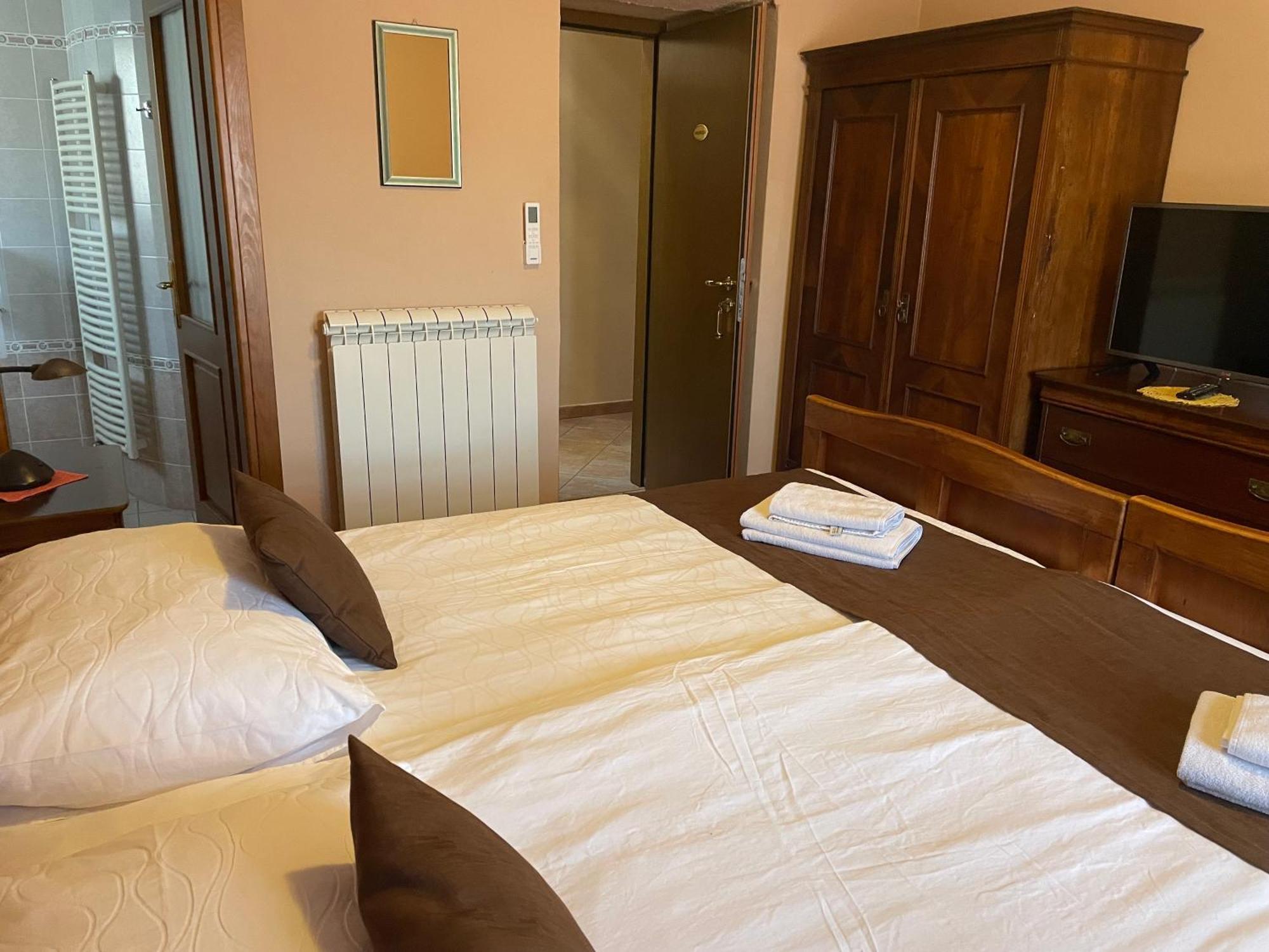 Hisa Stekar Villa Kojsko Szoba fotó